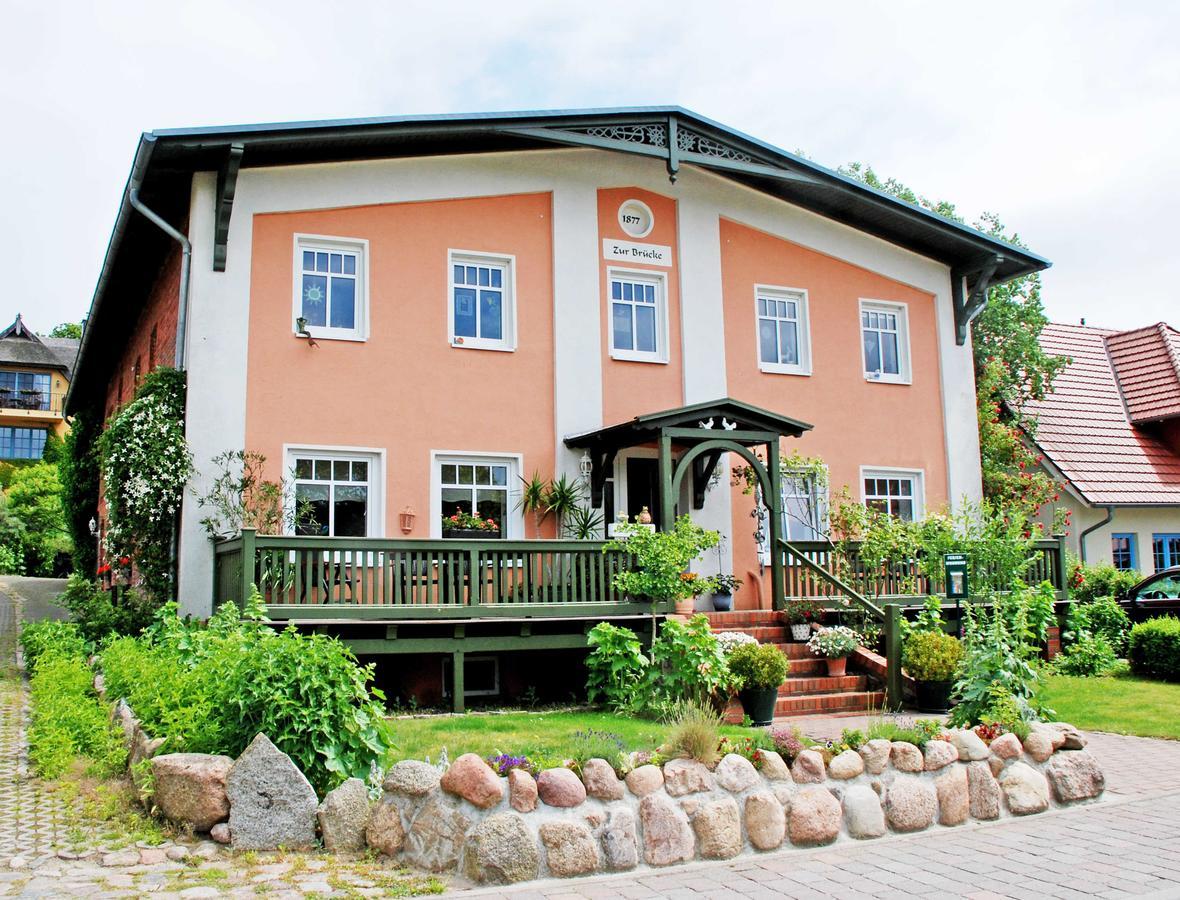 Appartementhaus Zur Bruecke Direkt Am See Sandort Extérieur photo